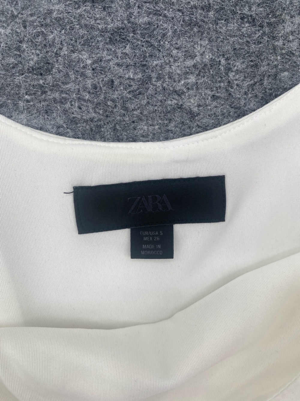 Zara Ribbon Strap Corset Style Crop Top Ivory Black Size S - Picture 3 of 5